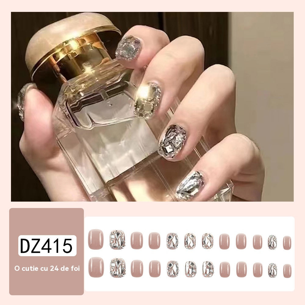 🔥✨【Различни стилове】💅 Стикери за нокти, които могат да се носят