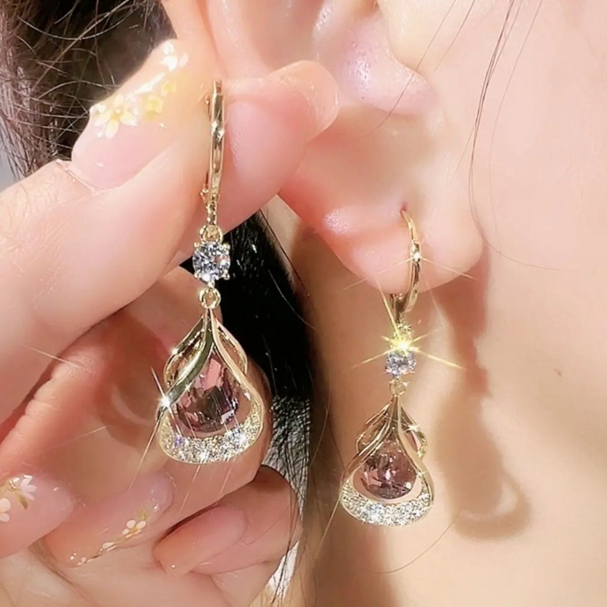 🎁💖【Купи 1, вземи 2】Магнитни обеци за стимулиране на лимфната циркулация