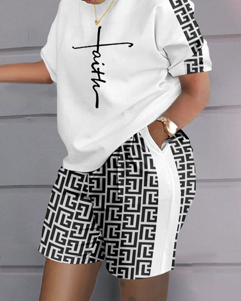 😍  Garnitur casual w stylu hip-hopowym (top + spodenki)