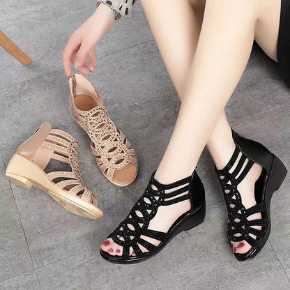 👡【Купете 1, вземете 1 безплатно】【35-40】 Сандали със средна височина, дишащи, мека подметка, мека кожа, модерни, гъвкави